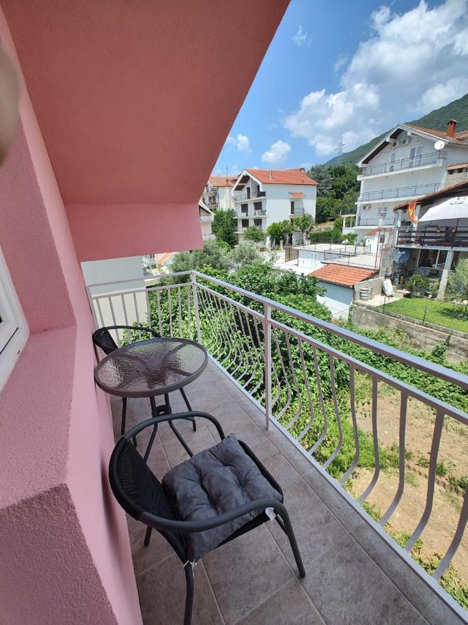 Jovanovic Apartment 蒂瓦特 外观 照片